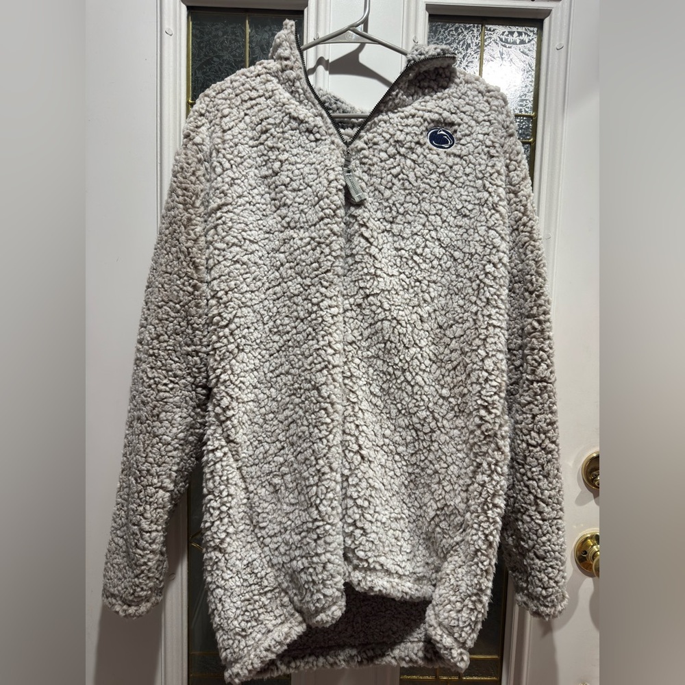 Fuzzy Penn state Sherpa jacket